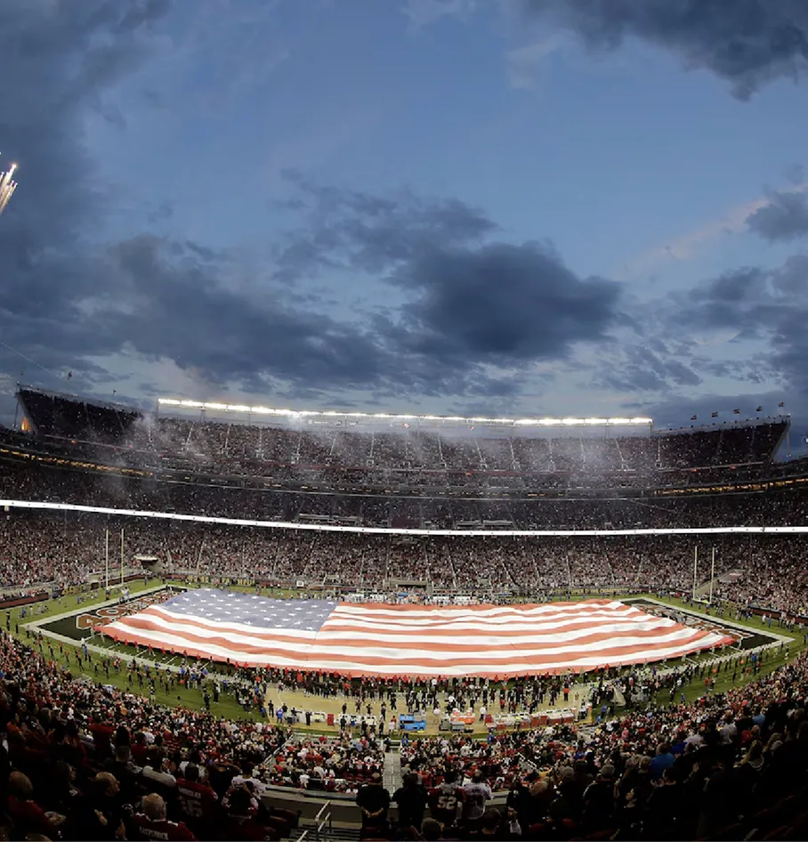 levis stadium interior